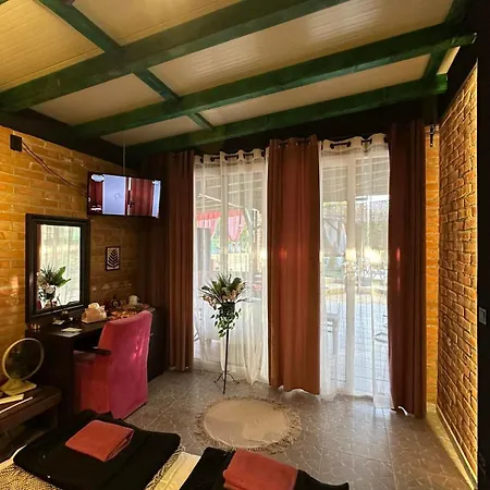 Hotel Sunny Hill Smestaj Sa Bazenom